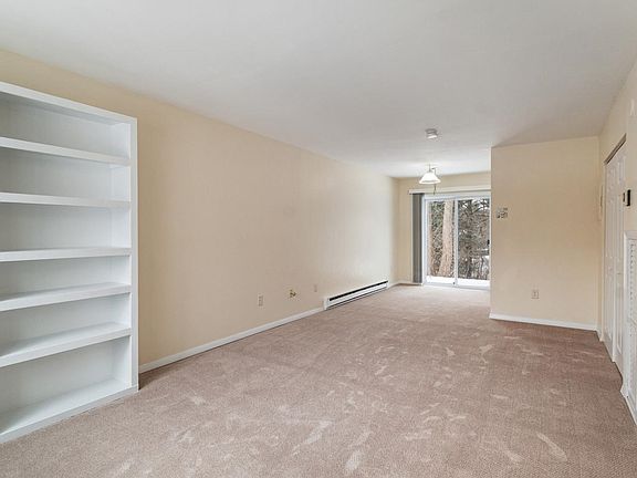 2nd image of L4 Grandview Drive
