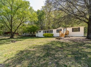 71 Kirk Rd, White, GA 30184