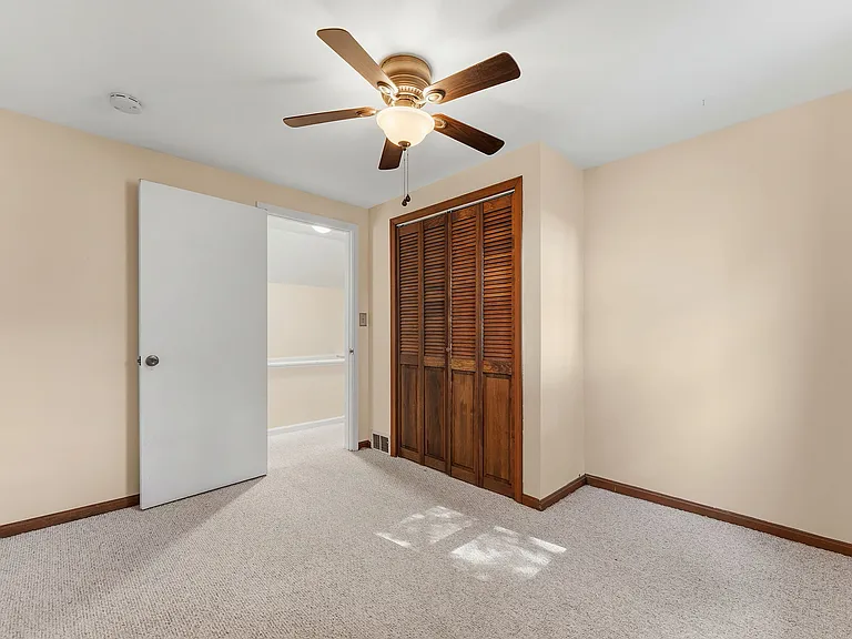 602 Huntmere Dr — Photo 20