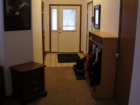 2nd image of 14 Tioga Ter