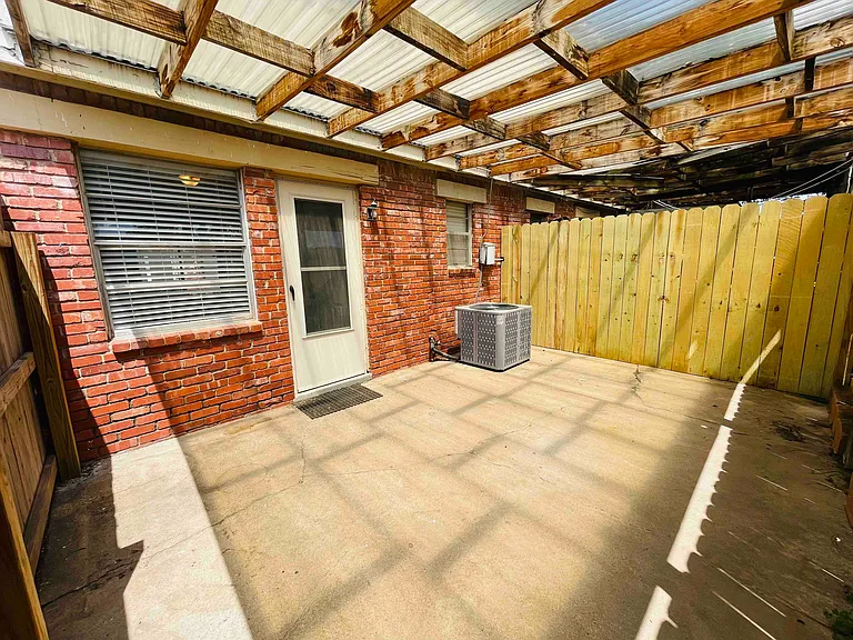 6168 S Madison Pl #B — Photo 26