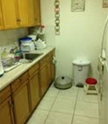 3rd image of 16215 NE 18th Ct APT 102