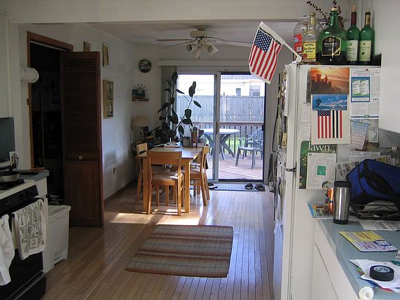 Alex's Kitchen 