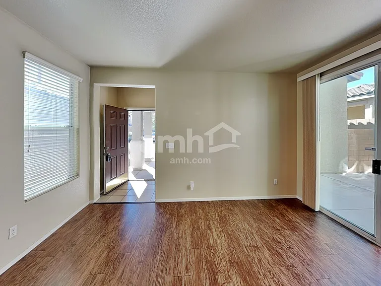 8802 Salvestrin Point Ave — Photo 7