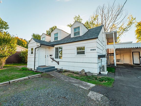 3rd image of 1920 Chambers St