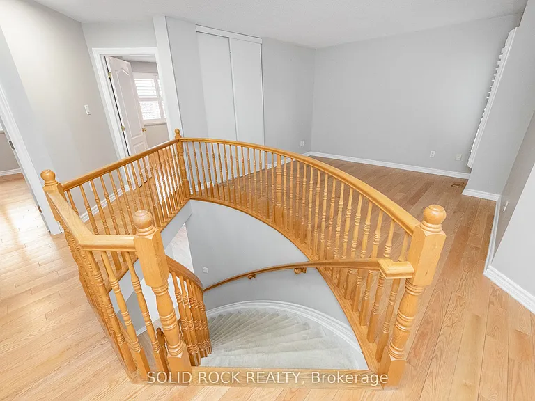 55 Gleeson Way W — Photo 22