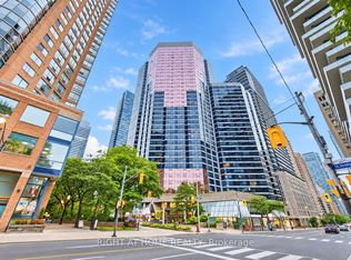 1001 Bay St #402, Toronto, ON M5S 3A6
