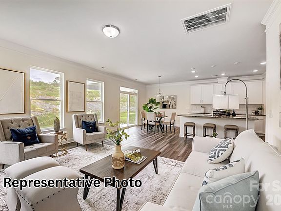 7th image of this home