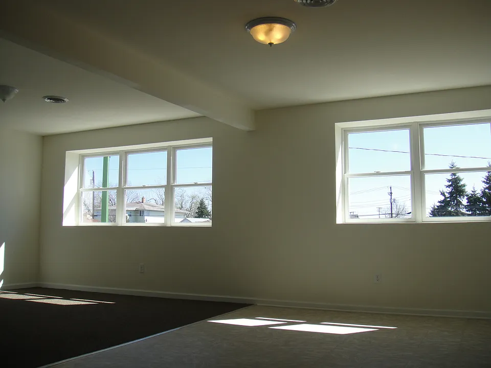 2405 Harlem Rd #1