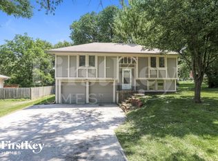 15605 Allen Ave, Belton, MO 64012