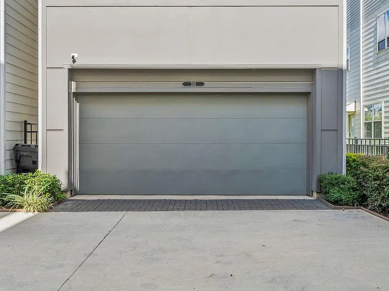 316 Jensen Dr — Photo 34