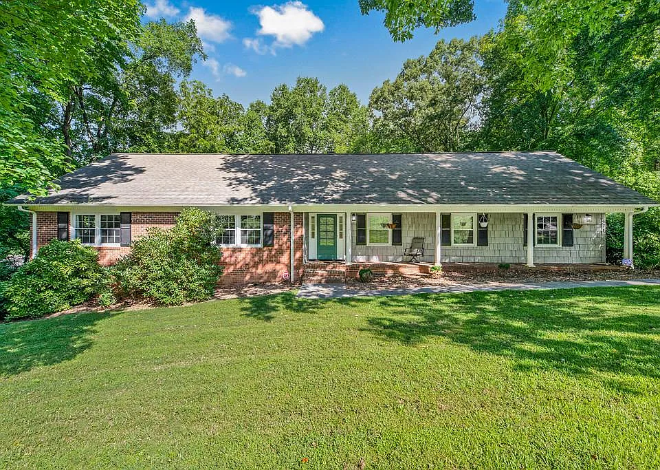 471 Sherwood Forest Rd