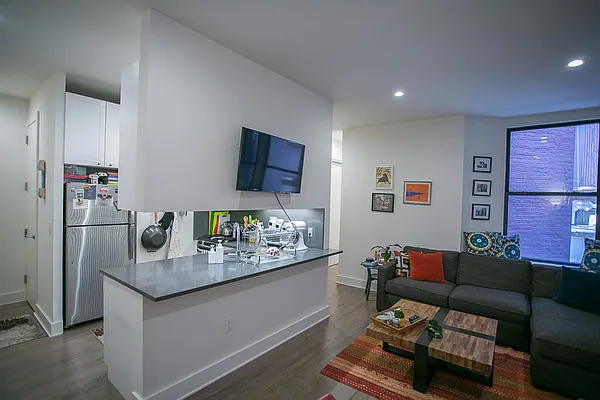 Rented by Citi Habitats | media 2