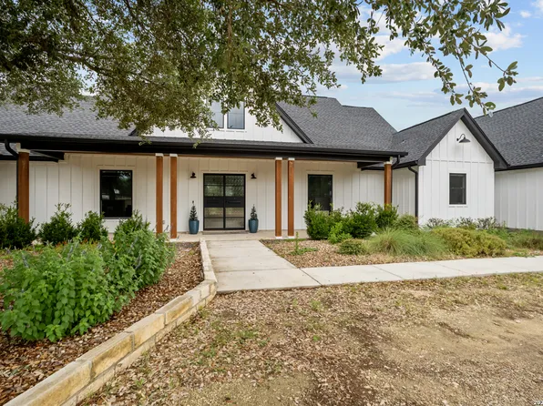 209 River Ridge, Boerne, TX 78006