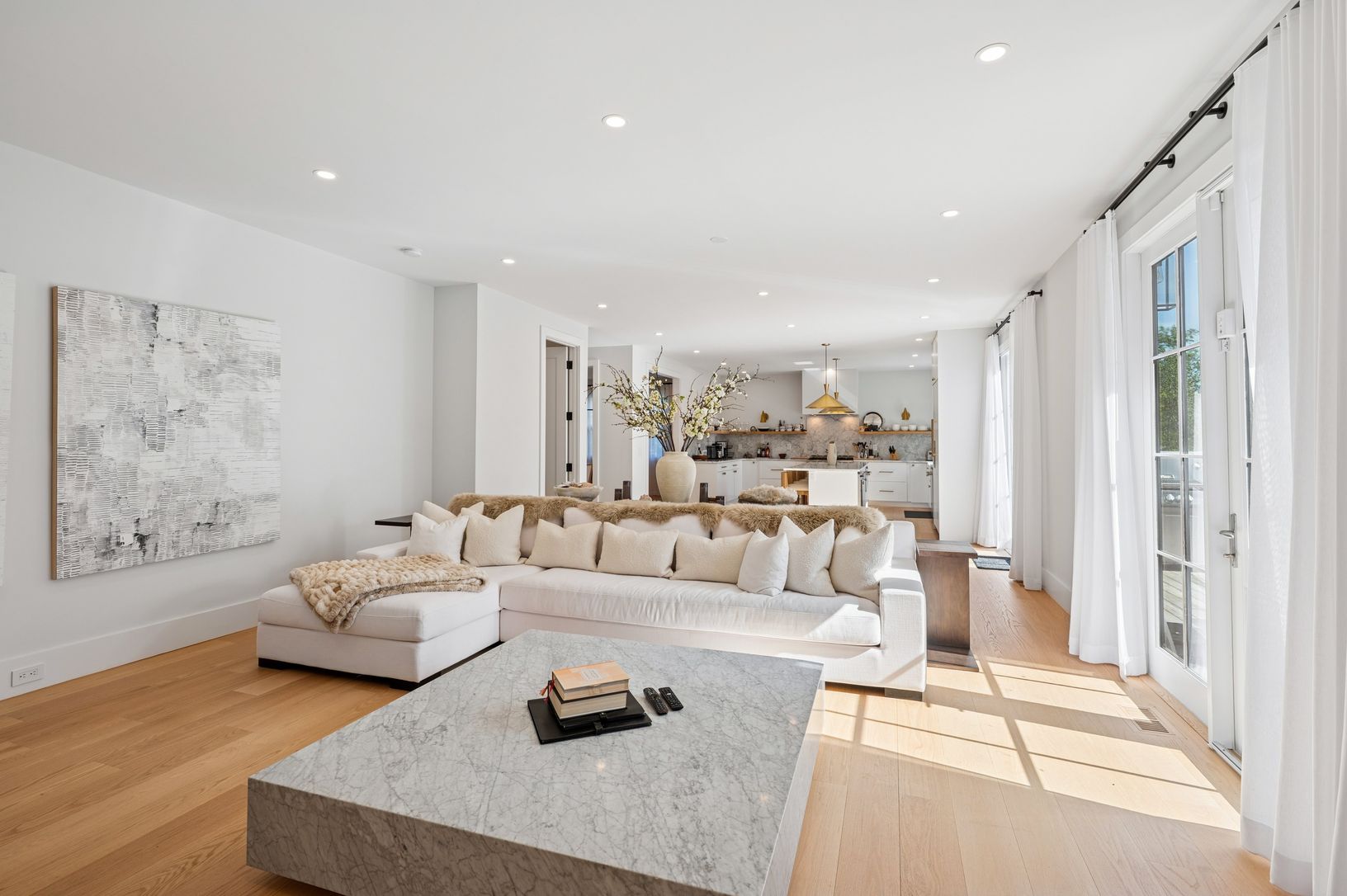  Open Living to Kitchen