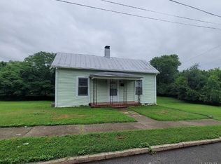 117 Glen Oak Dr, Danville, VA 24541