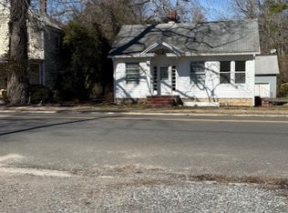 8433 Mary Ball Rd, Lancaster, VA 22503