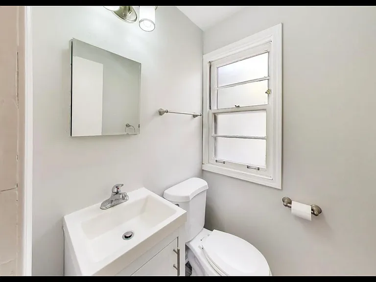 7911 North Ave #F — Photo 10