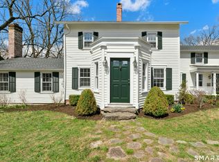 561 Middlesex Rd, Darien, CT 06820