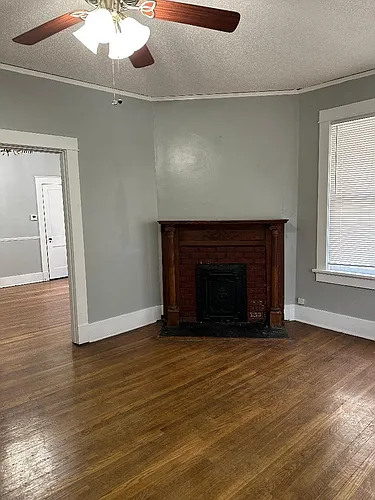 2109 Oliver Ave #2109 Photo 1