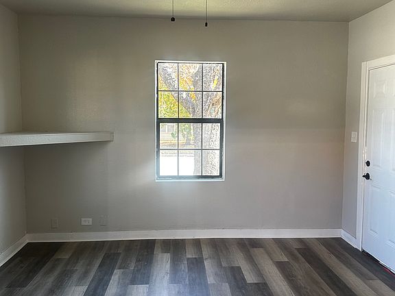 4th image of 535 N Dixon St #537