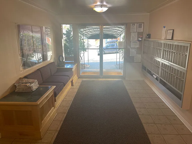 1800 Taylor Ave N #2 — Photo 19