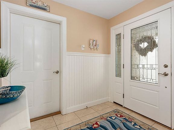 2nd image of 109 59th St
