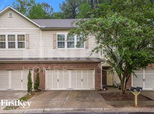 874 Ivydale Ln, Lawrenceville, GA 30045