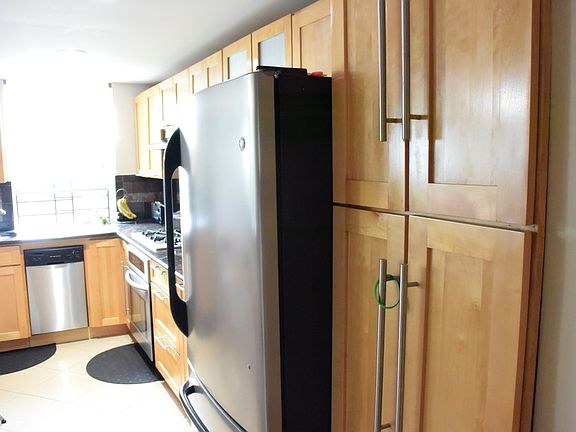 5th image of 141-33 Union Tpke APT 3C