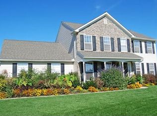 2 Nelson Rd, West Grove, PA 19390