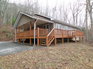 60 E Caesar Rd, Otto, NC 28763