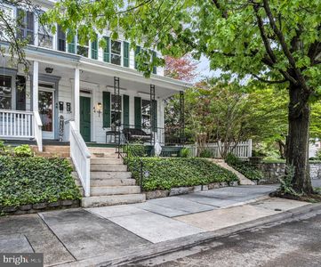 44 S East St, Carlisle, PA, 17013