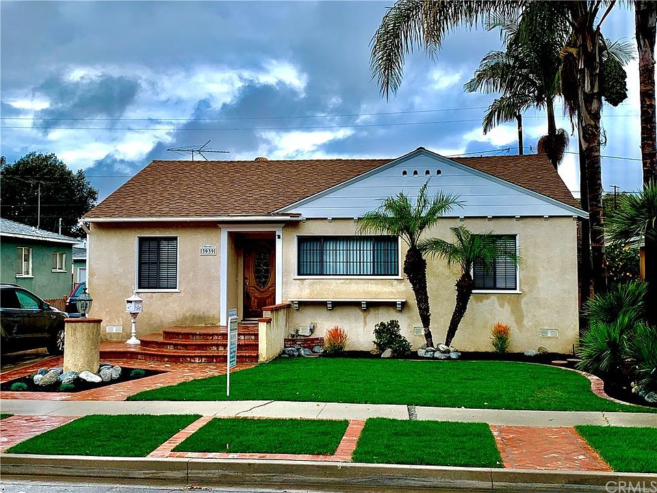 1st image of 3939 N Los Coyotes Diagonal