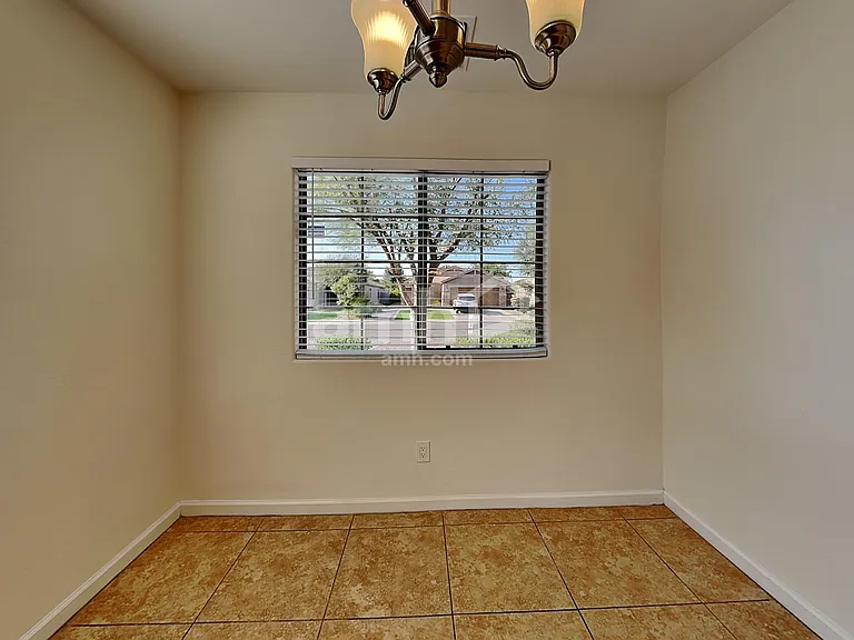 1417 W Belmont Red Trl — Photo 5