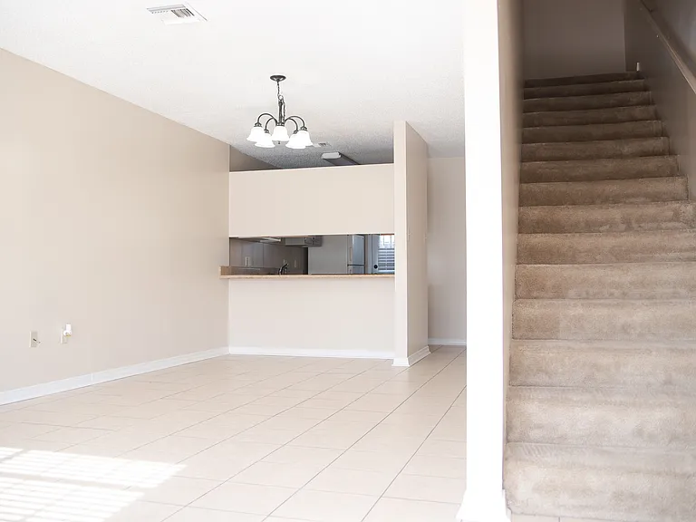 Perkins Place Townhomes — Photo 6