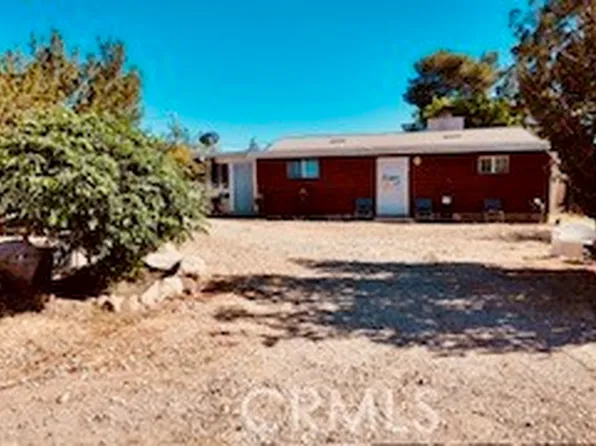 7676 Juniper Rd, Apple Valley, CA 92308