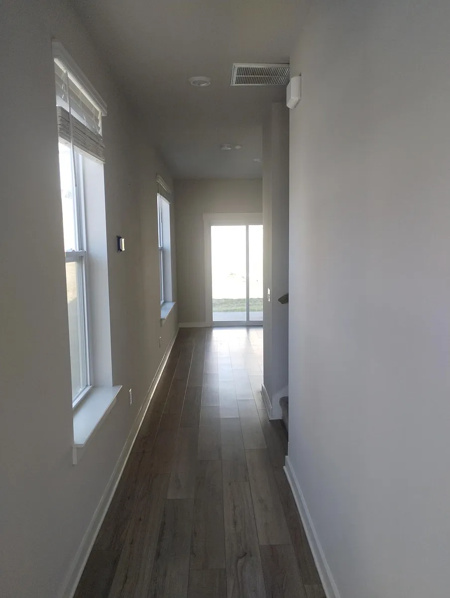Building Photo - 2147 Nectar Ln