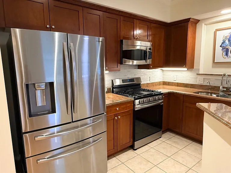 2000 Davenport Ave #2107 — Photo 13