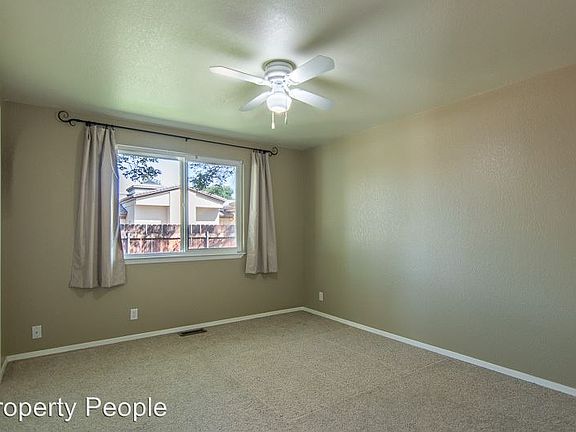 5th image of 5898 Ensign Ave