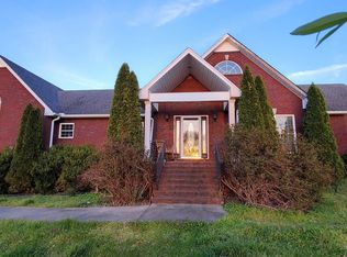 6197 H B Lee Rd, Springfield, TN 37172