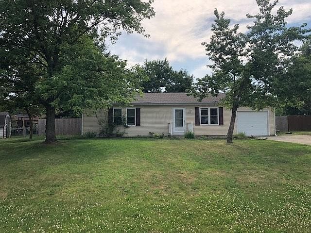 2nd image of 15587 Valleyview Dr
