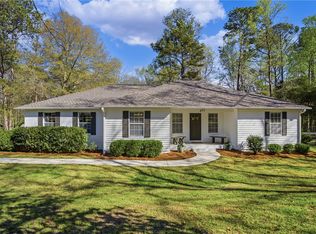 677 Sherwood Dr, Auburn, AL 36830