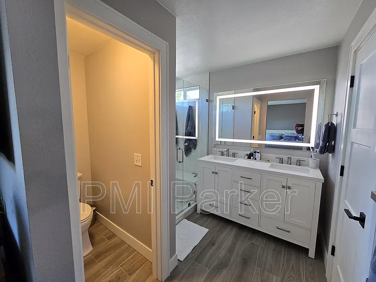 7311 S Mobile St — Photo 14