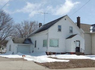 200 N Rosera St, Lena, WI 54139