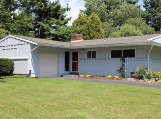 501 Valley Rd, Lancaster, PA 17601