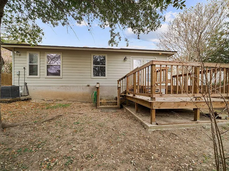 10215 Tiger Bay — Photo 32