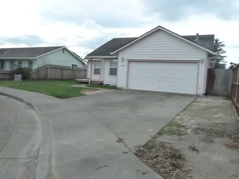 2330 Adkins Ct — Photo 1