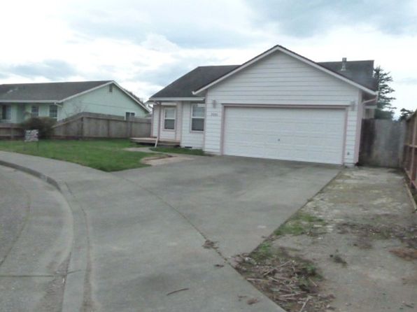 2330 Adkins Ct