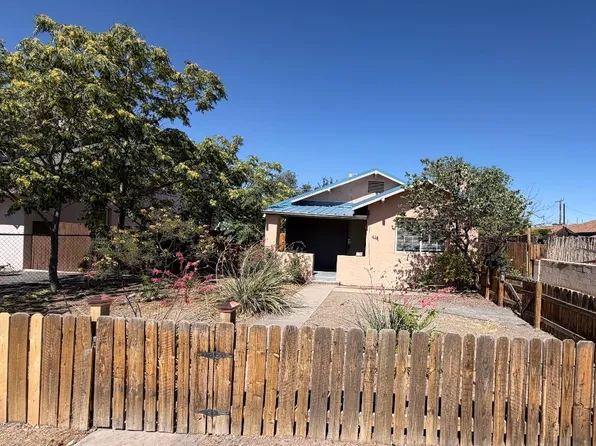 119 Vassar Dr SE, Albuquerque, NM 87106