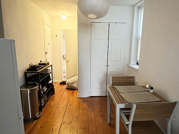 3rd image of 29 Jones St APT 4B